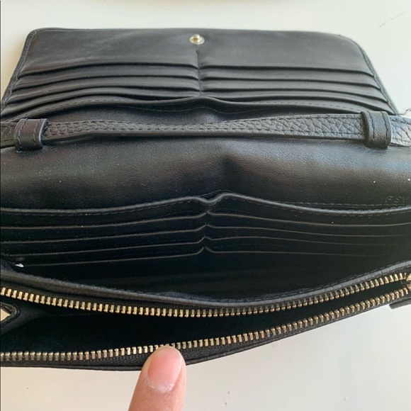 Marc Jacobs Leather Crossbody - Picture 3 of 3